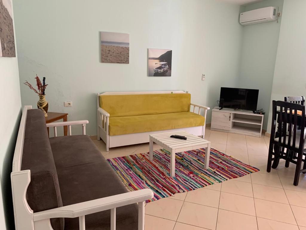 סרנדה Rezidenca E Kalter Apartments מראה חיצוני תמונה