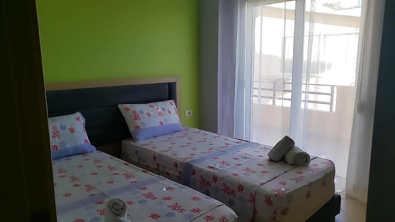 סרנדה Rezidenca E Kalter Apartments מראה חיצוני תמונה